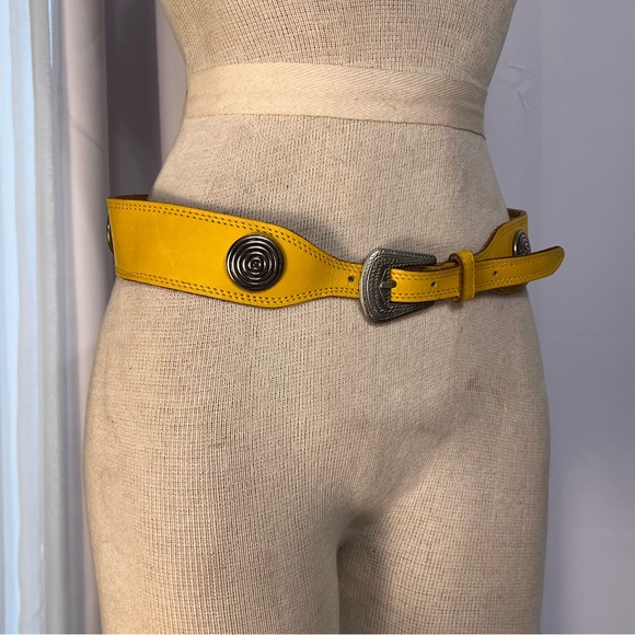 vintage 80s Accessories - Vtg 90s 80s yellow leather concho belt with a southwestern style buckle set Sz M